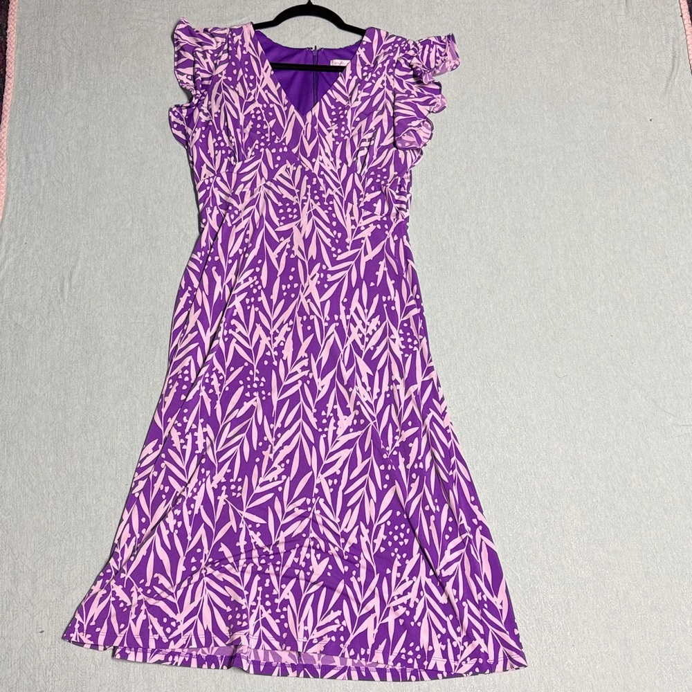 London Times Ruffle flutter Sleeve Print Midi Dress size 6 purple white v-neck